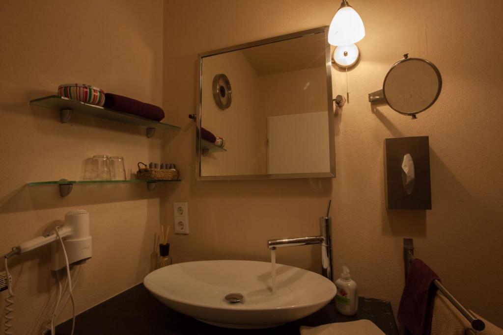 Ferienwohnung Laurent Pünderich Pokój zdjęcie